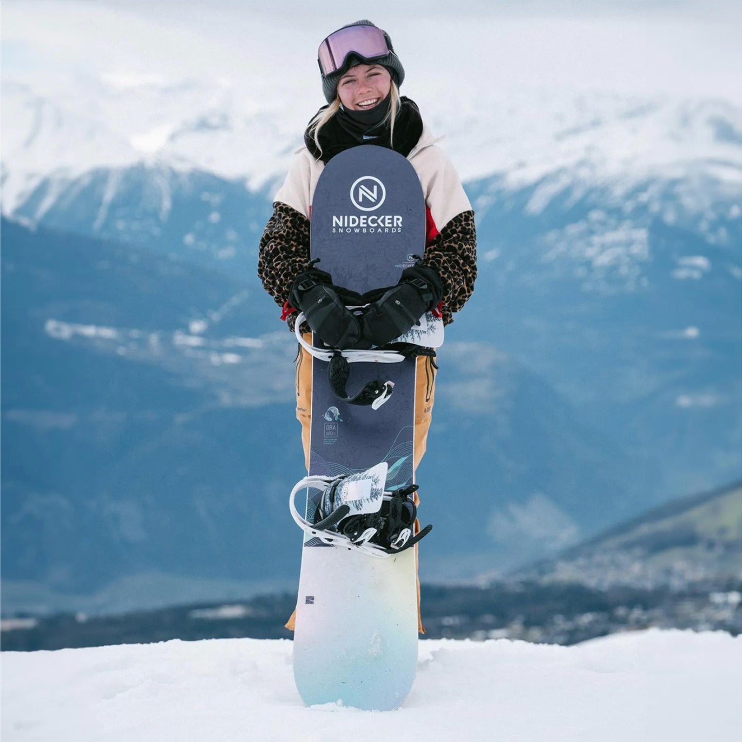 Niedecker Ora Snowboard für Damen 2025